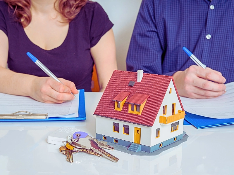Man and woman are signing divorce agreement Difference Between Marital Property and Non-Marital Property.